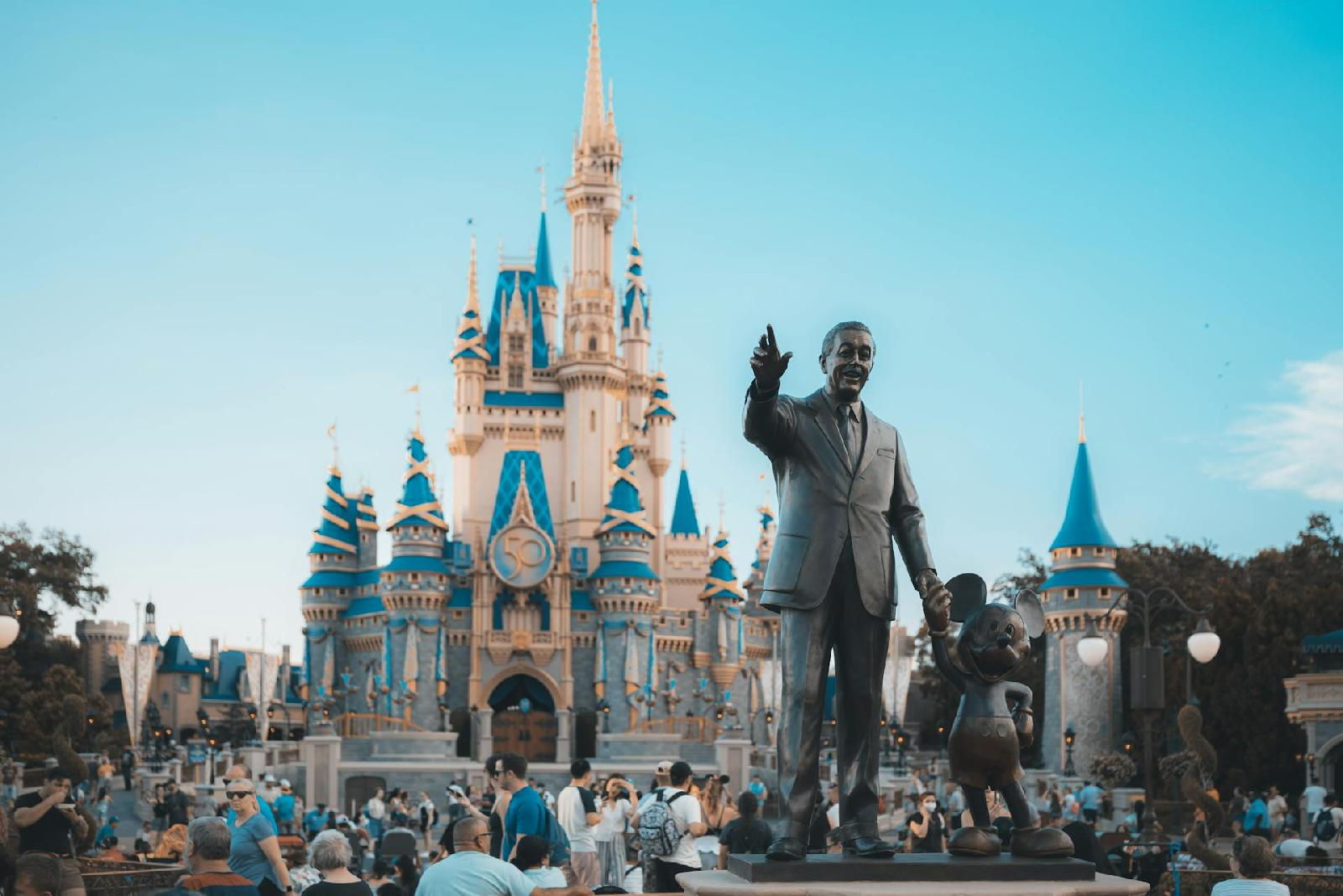 Decouvrez les emplacements des parcs Disney dans le monde
