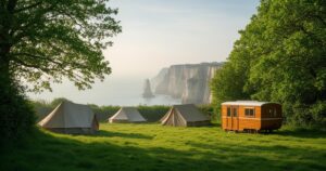Découverte du Camping de La Prairie à Port-en-Bessin-Huppain : retours d&rsquo;expérience et avis de campeurs